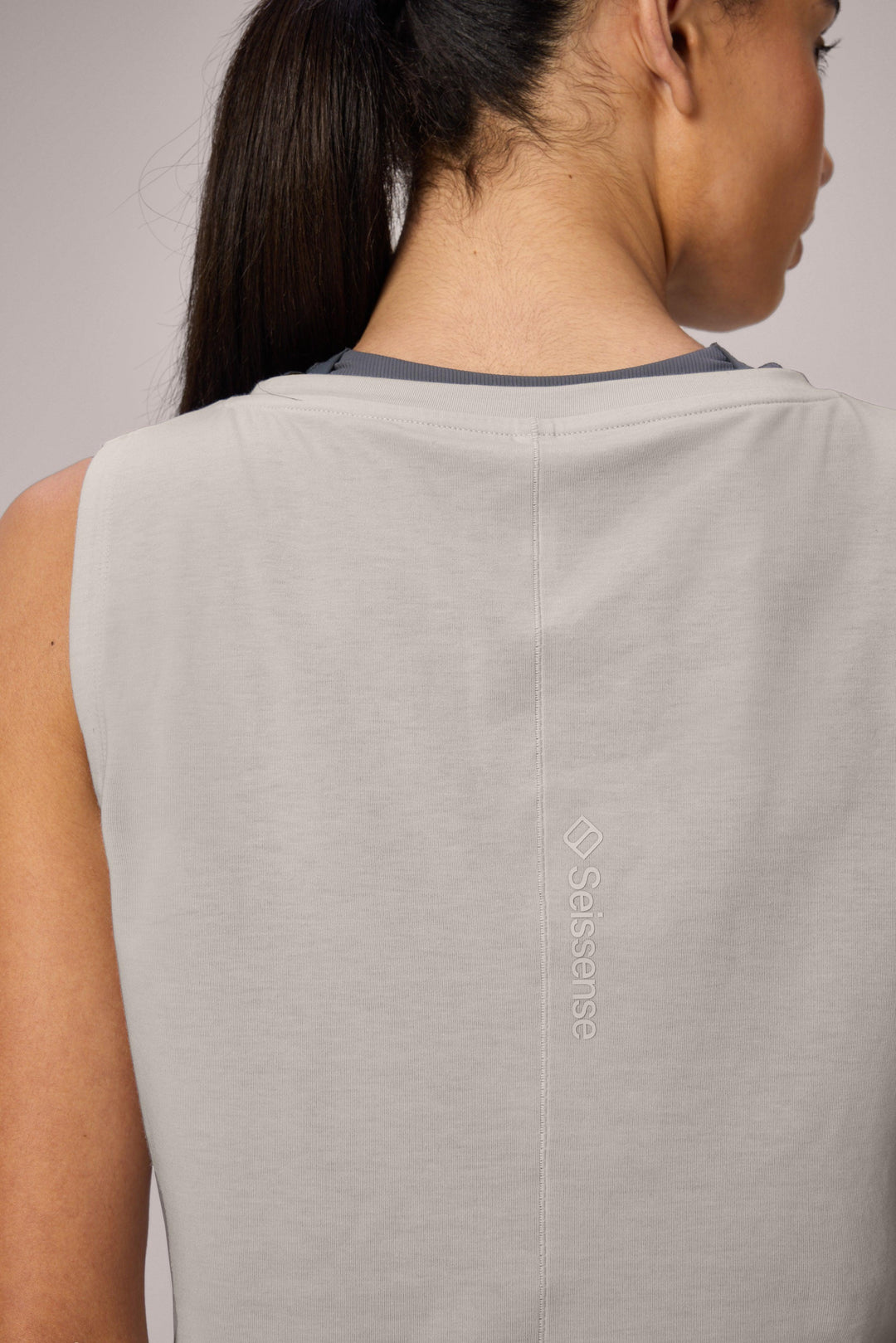 Gustave V-Neck Tank