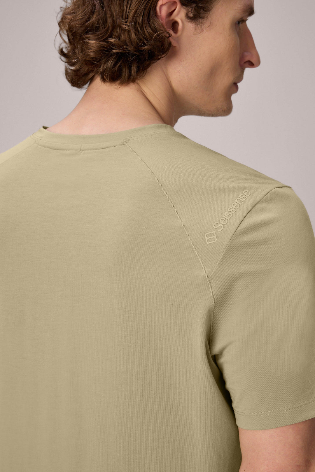 Gerard V-Neck Tee